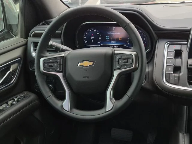 Used 2024 Sterling Gray Metallic Chevrolet LT image 19