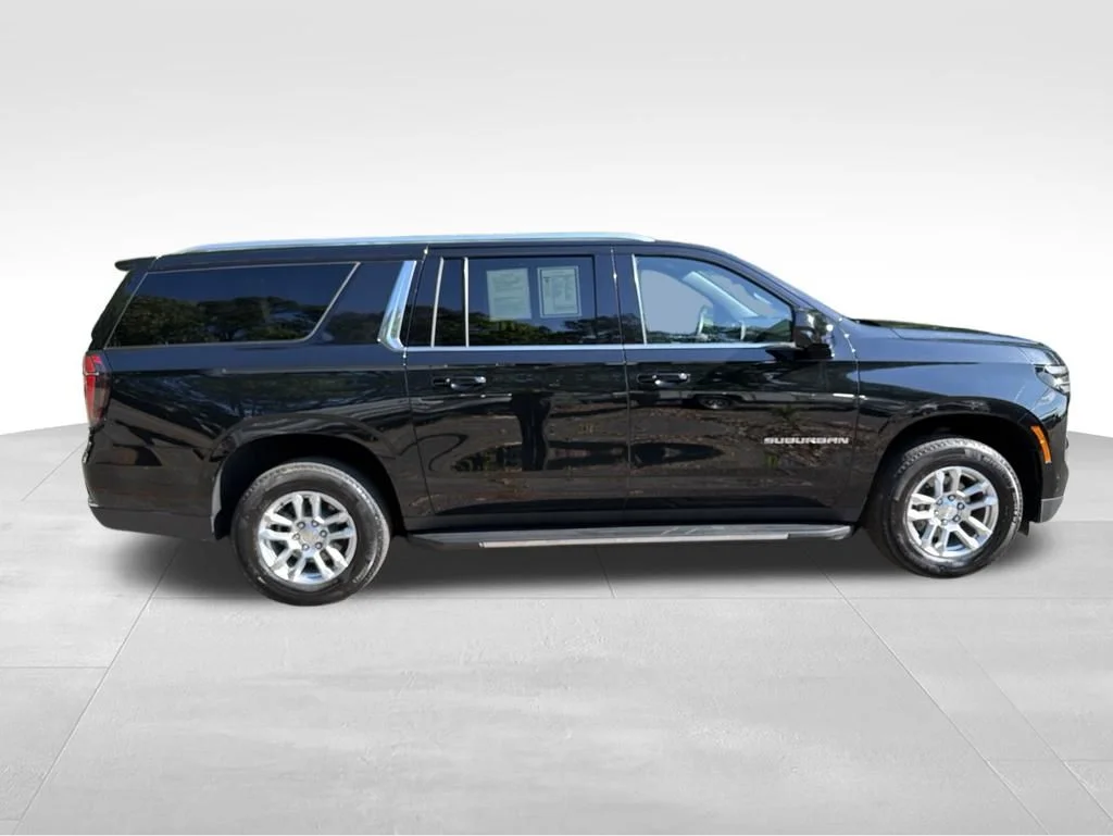 Used 2025 Black Chevrolet LT image 6