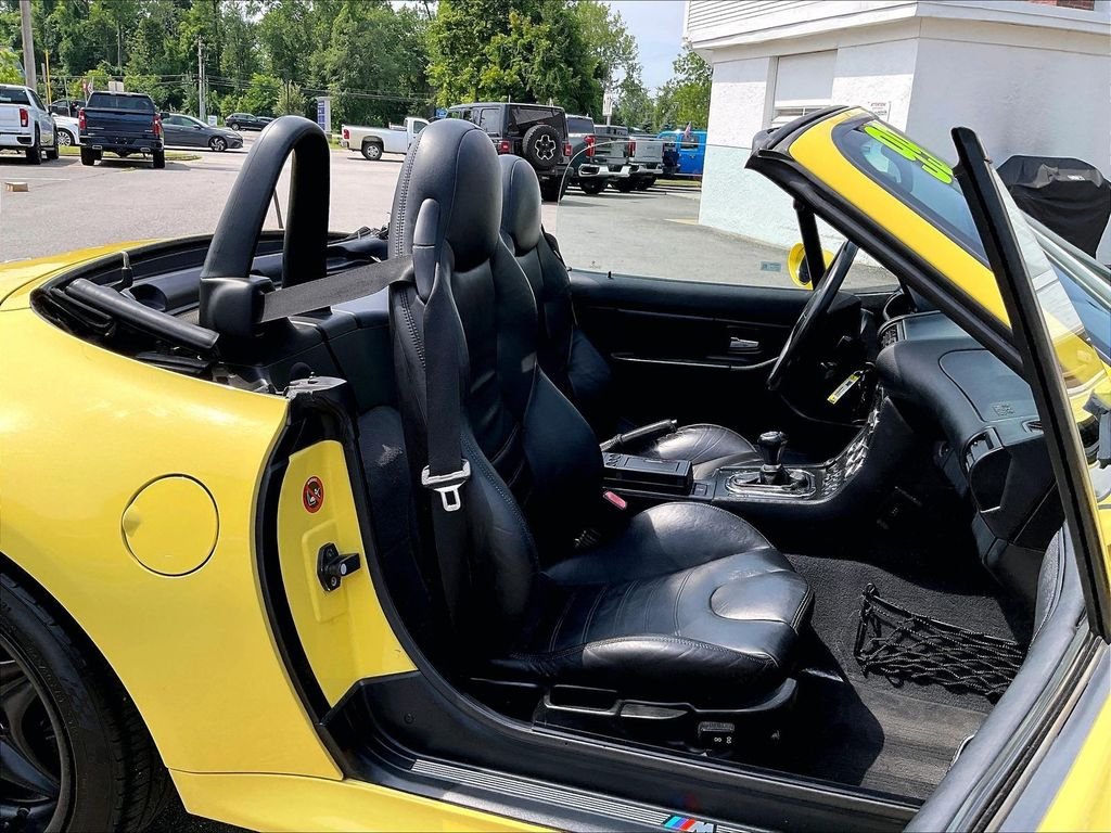 Used 1999 Yellow BMW Base image 10