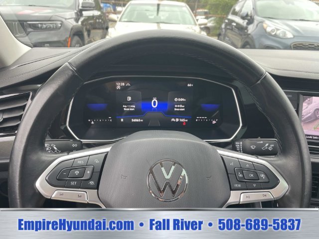 2024 Volkswagen Jetta SE - Photo 29