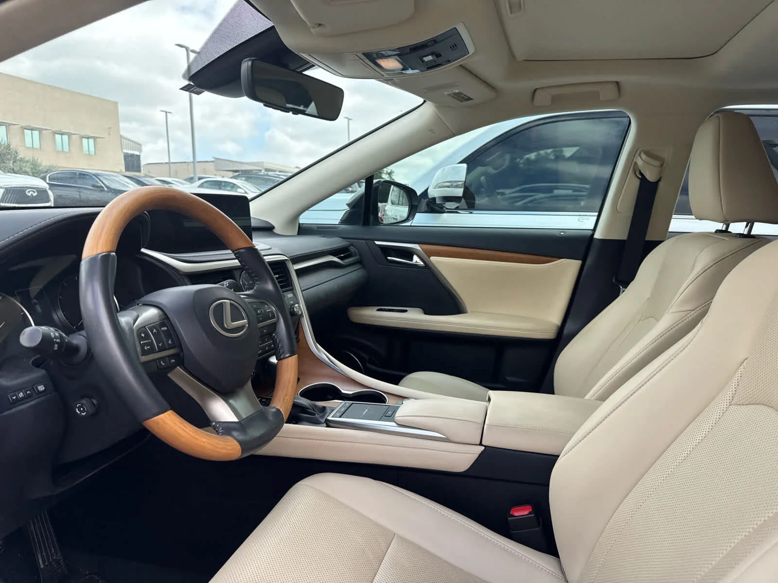Certified Used 2022 ATOMIC SILVER Lexus  image 8