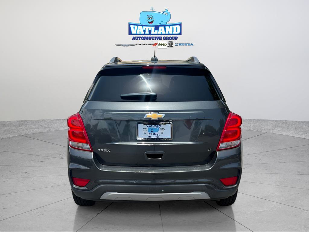 Used 2019 Gray Chevrolet LT image 4