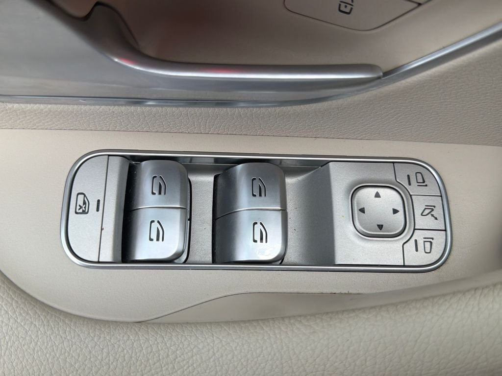 Certified Used 2024 Polar White Mercedes-Benz GLE 450 image 28