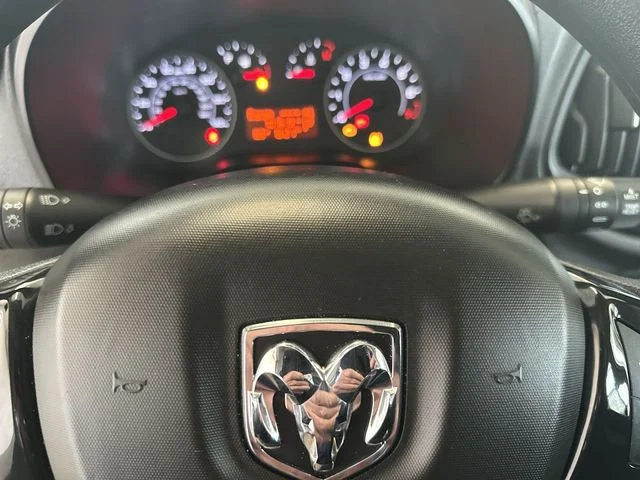 Used 2022 White Ram Base image 12