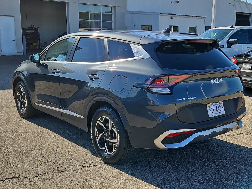 Used 2024 Gravity Gray Kia LX image 3