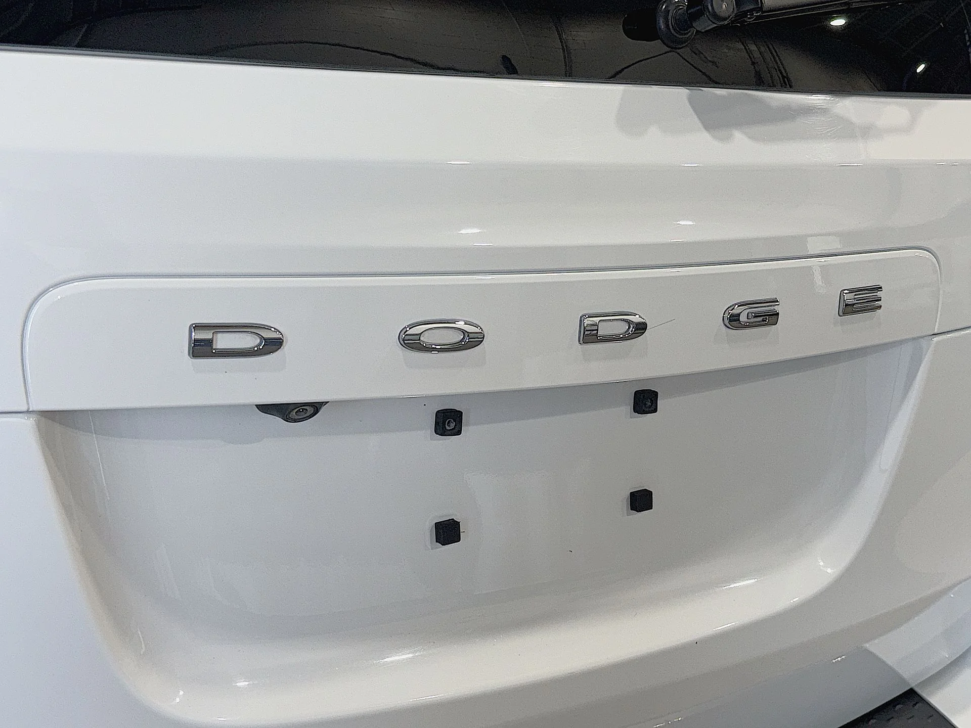 Used 2019 White Dodge SE image 27