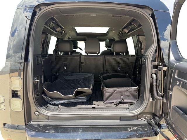 Used 2026 Gray Land Rover X image 18