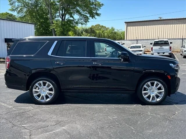 Used 2024 Black Chevrolet High Country image 12