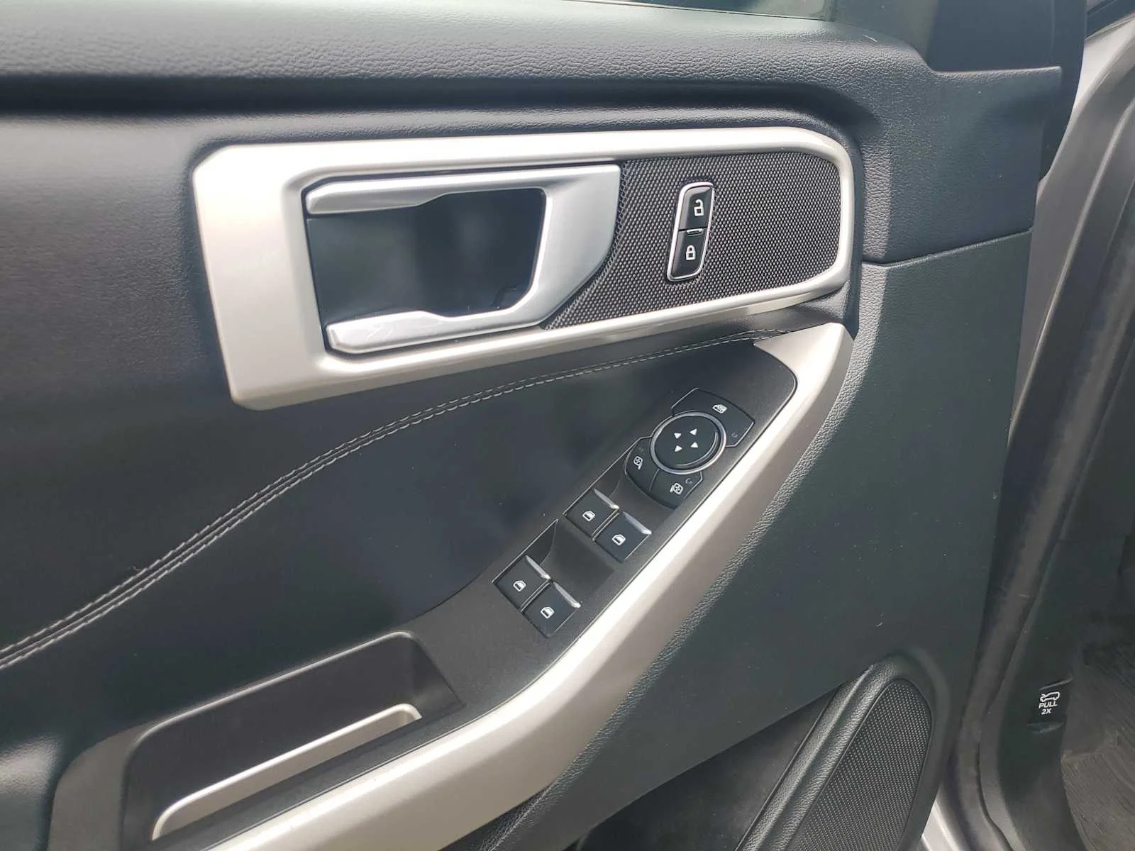 Used 2023 Carbonized Gray Metallic Ford XLT image 23