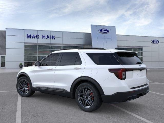 New 2026 Star White Metallic Tri-Coat Ford ST-Line image 27