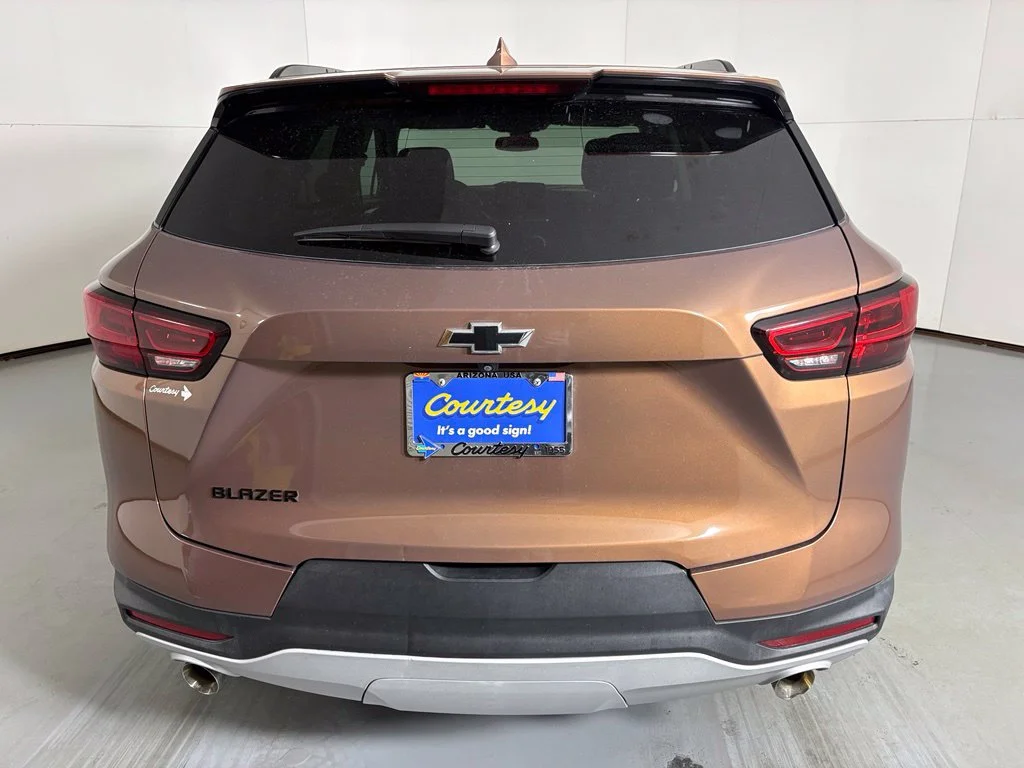 Used 2024 Brown Chevrolet LT image 8