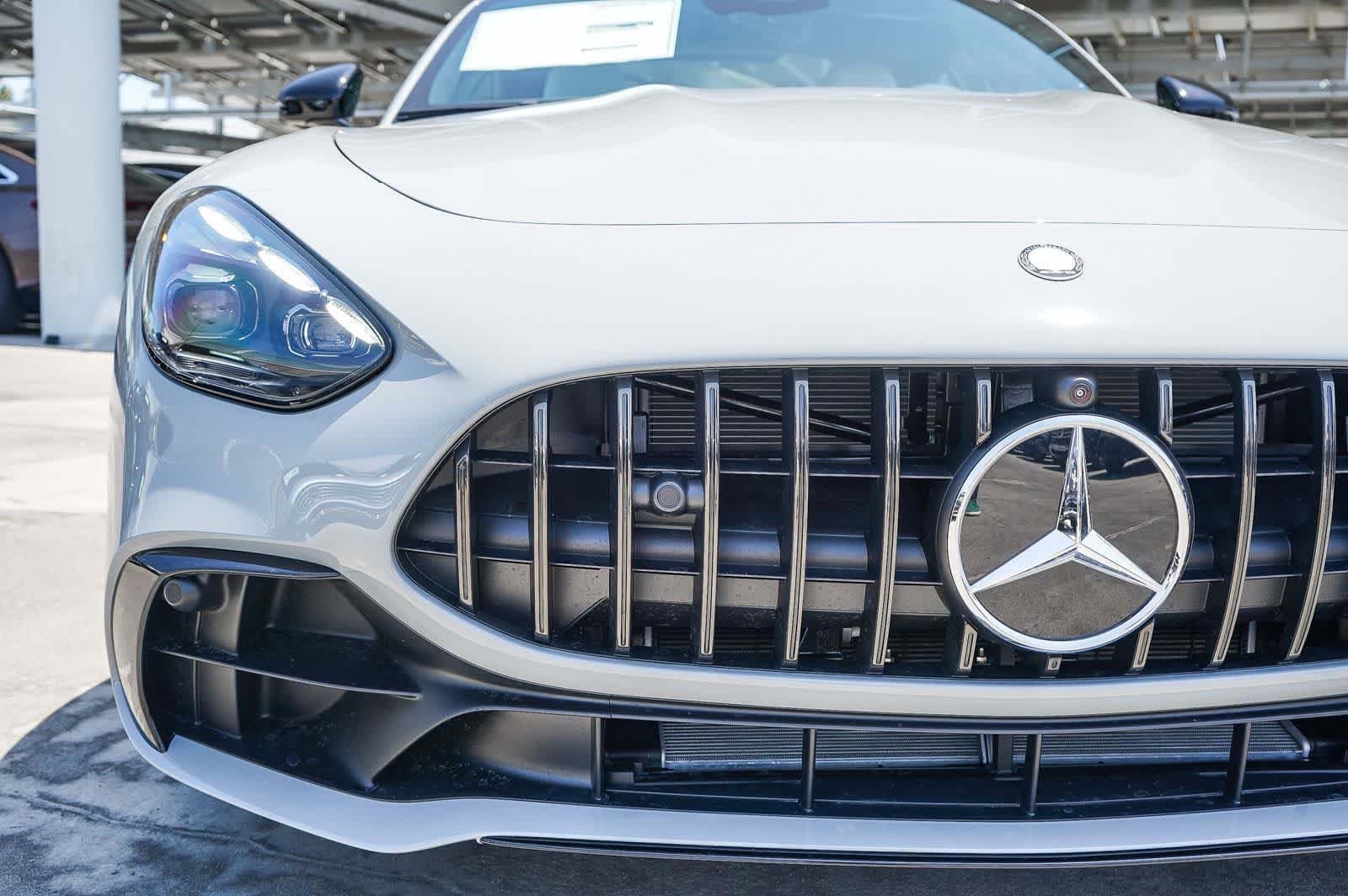 New 2026 MANUFAKTUR Alpine Grey Mercedes-Benz AMG® GT 43 image 11