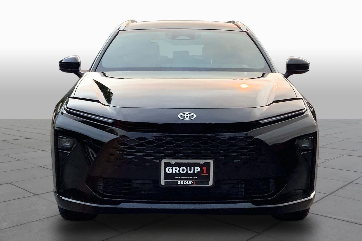 New 2026 Toyota Toyota Crown Signia XLE AWD in Houston #T3052307
