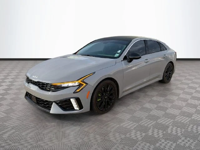 Used 2025 Gray Kia GT image 3