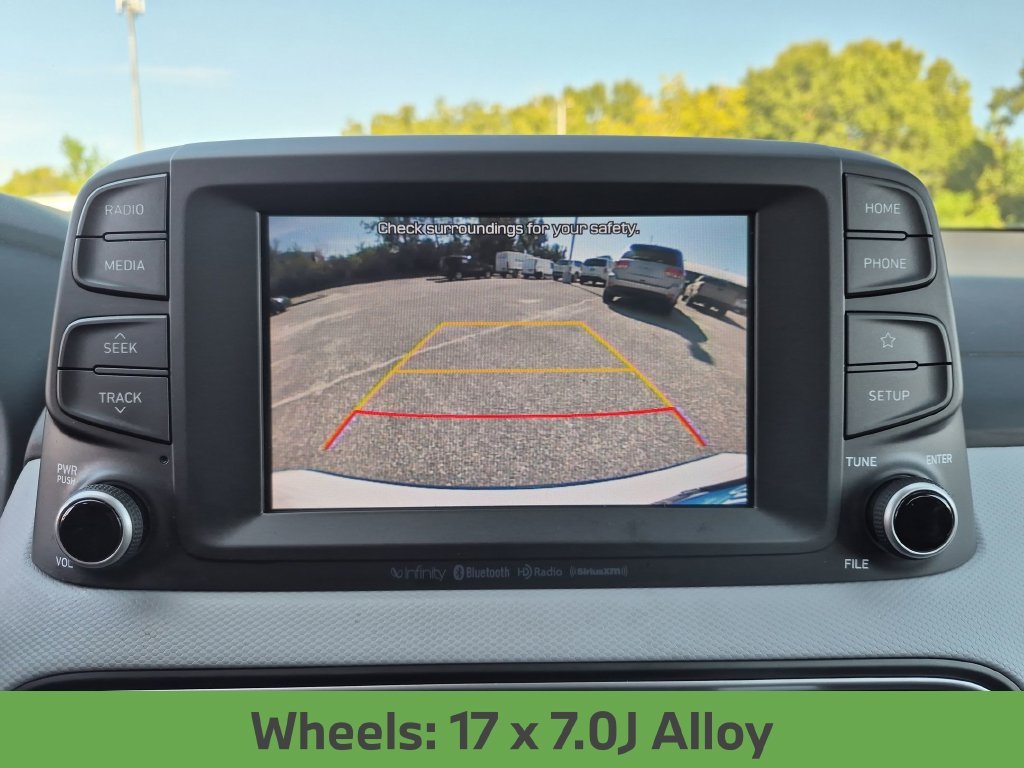 Used 2020 White Hyundai SEL Plus image 27