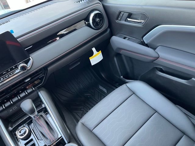 2025 Chevrolet Colorado Z71 - Photo 16