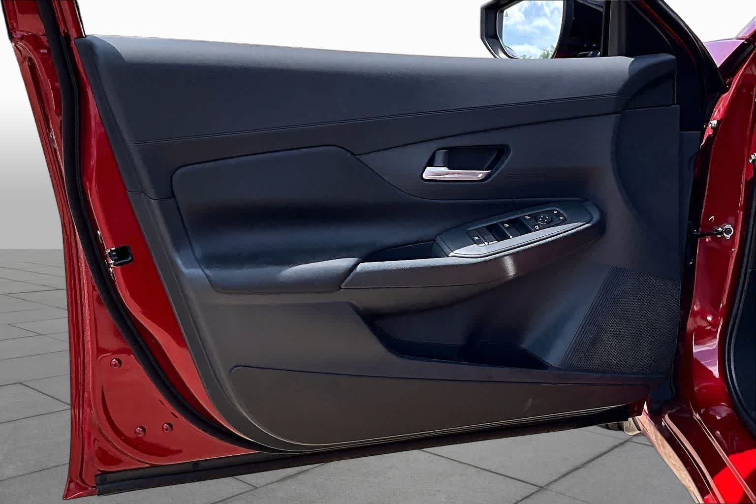 New 2027 Scarlet Ember Tintcoat Nissan SV image 16