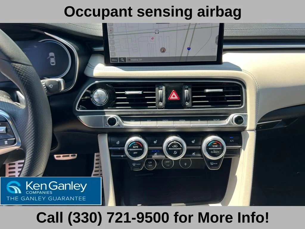 2023 GENESIS G70 Standard - Photo 33