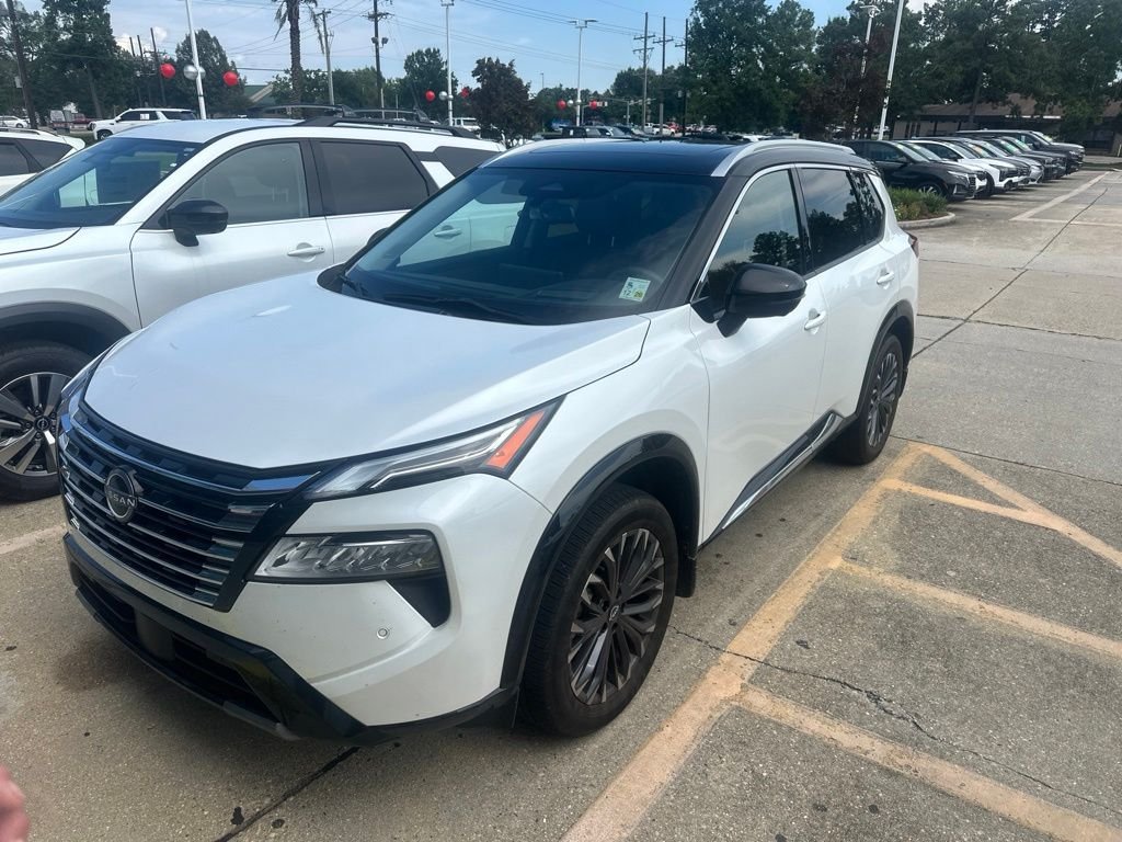 2024 Nissan Rogue Platinum
