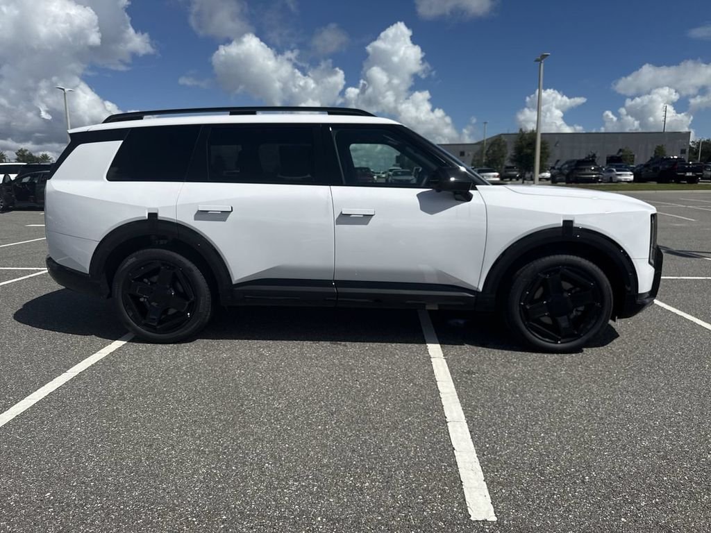 New 2027 Glacial White Pearl Kia X-Line SX image 2
