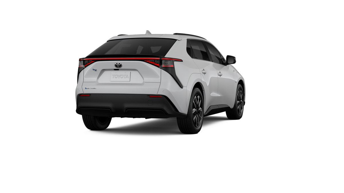 New 2026 Wind Chill Pearl Toyota XLE image 9