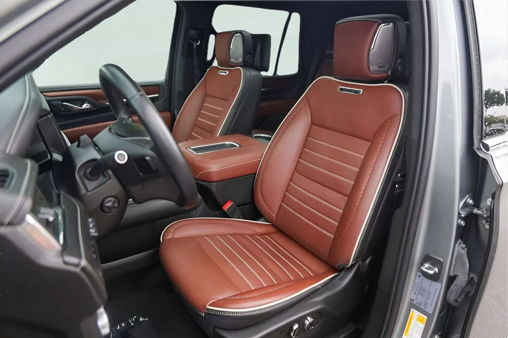 Used 2023 Sterling Metallic GMC Denali Ultimate image 9