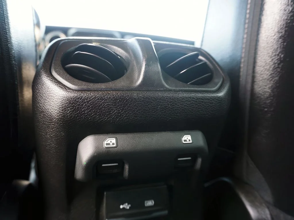 2020 Jeep Wrangler Unlimited Sahara Altitude - Photo 39
