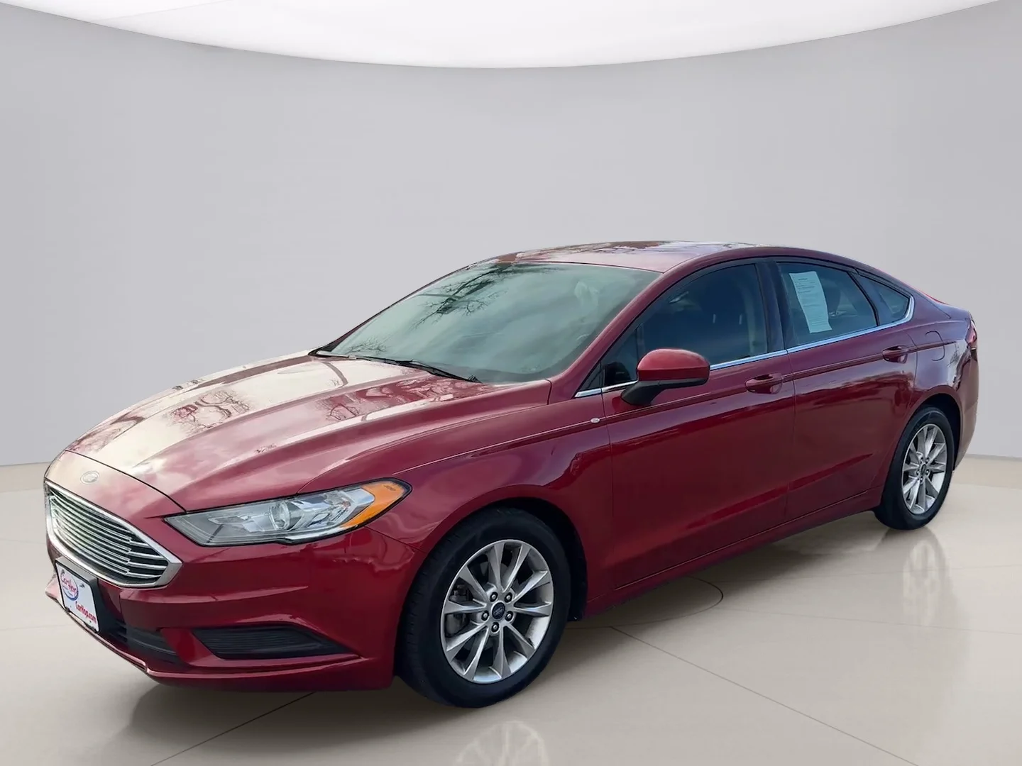 Used 2017 Red Ford SE image 1
