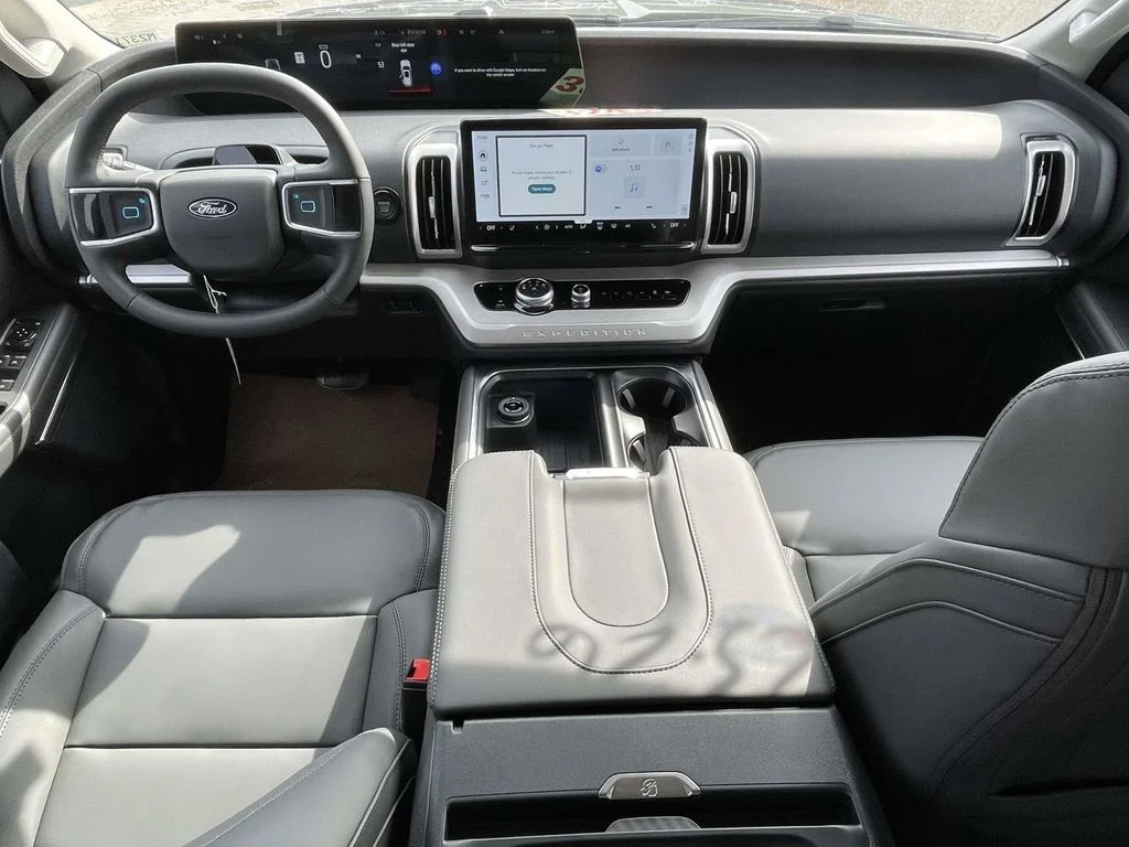 New 2026 Dark Matter Gray Metallic Ford MAX Active image 11