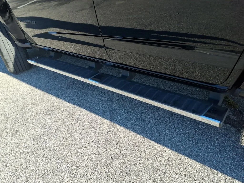 Certified Used 2019 Black Chevrolet Work Truck image 11