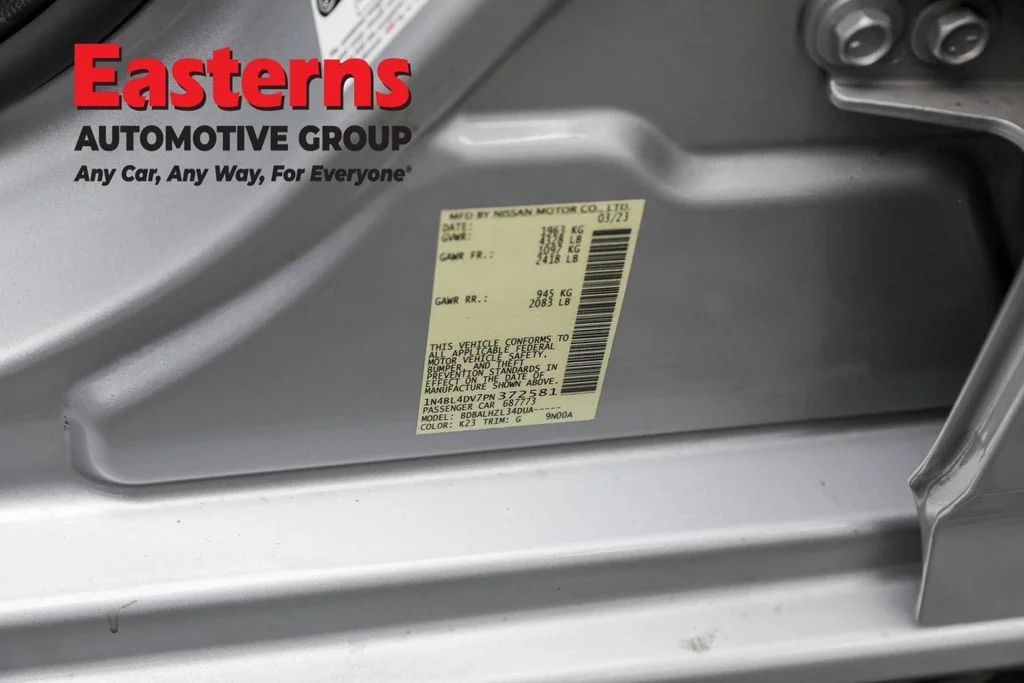 Used 2023 Silver Nissan 2.5 SV image 34