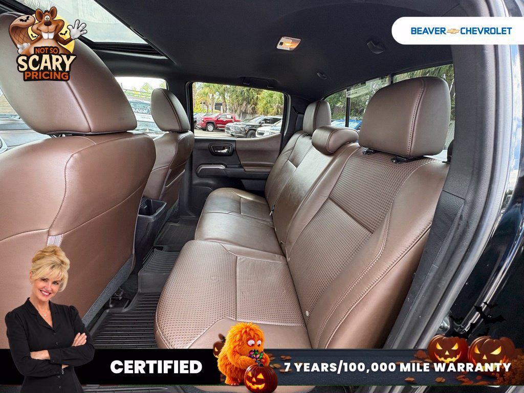 Used 2023  Toyota Limited image 14