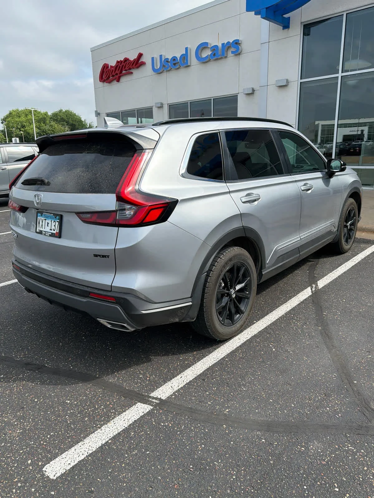 Used 2024 Lunar Silver Metallic Honda Sport-L image 7