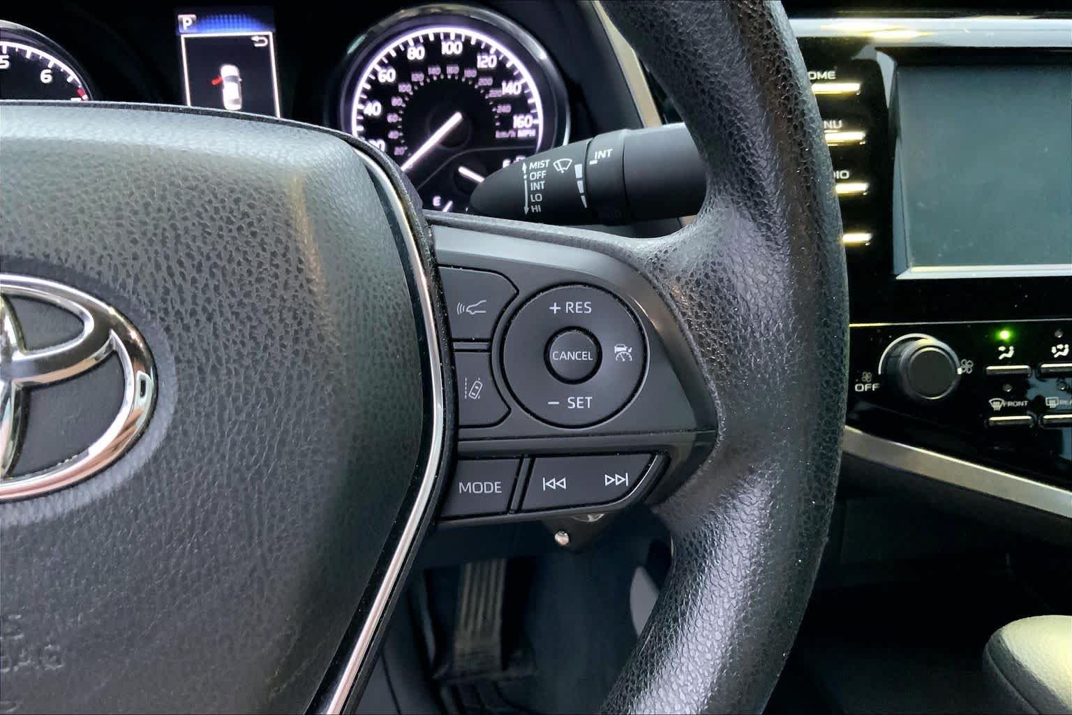 Used 2019 Super White Toyota LE image 24