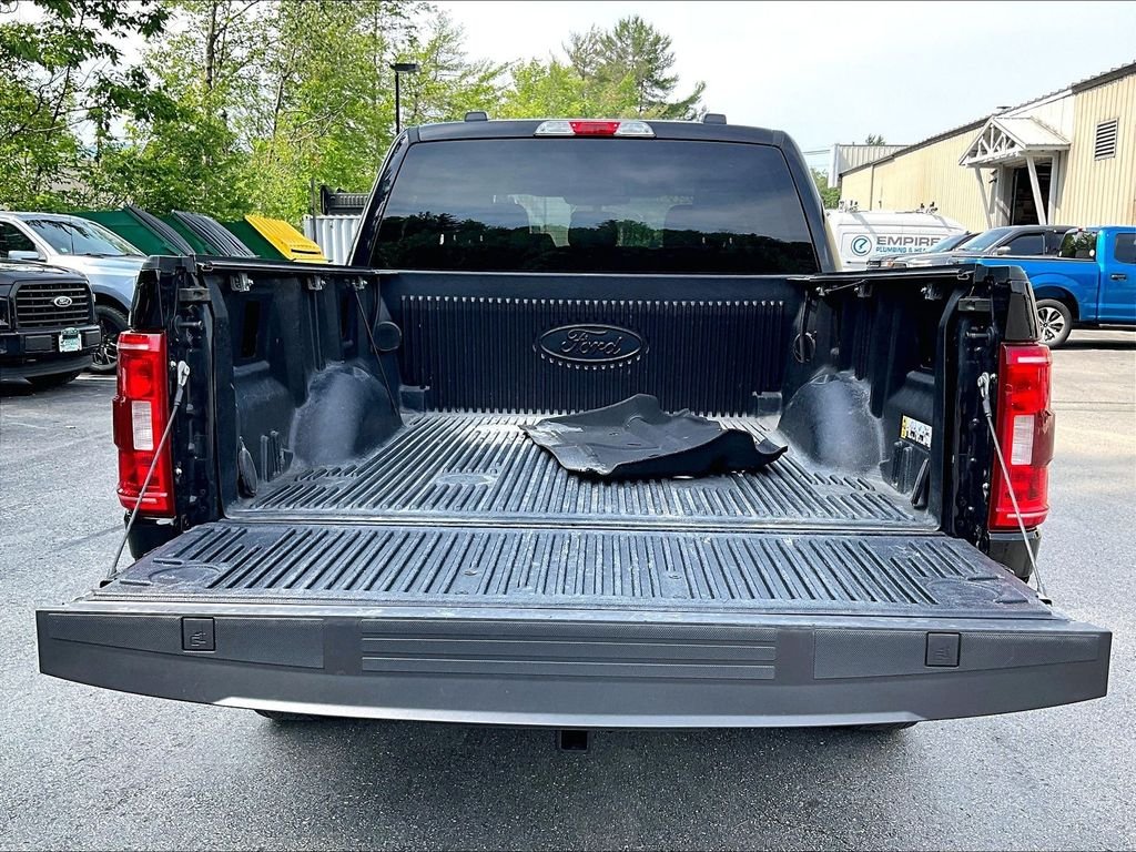 Used 2023 Black Ford XLT image 31