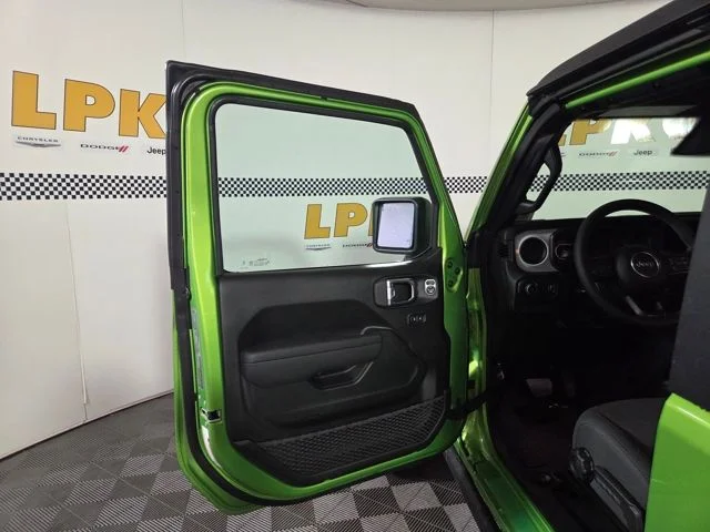 2026 Jeep Wrangler 2-Door Willys - Photo 29