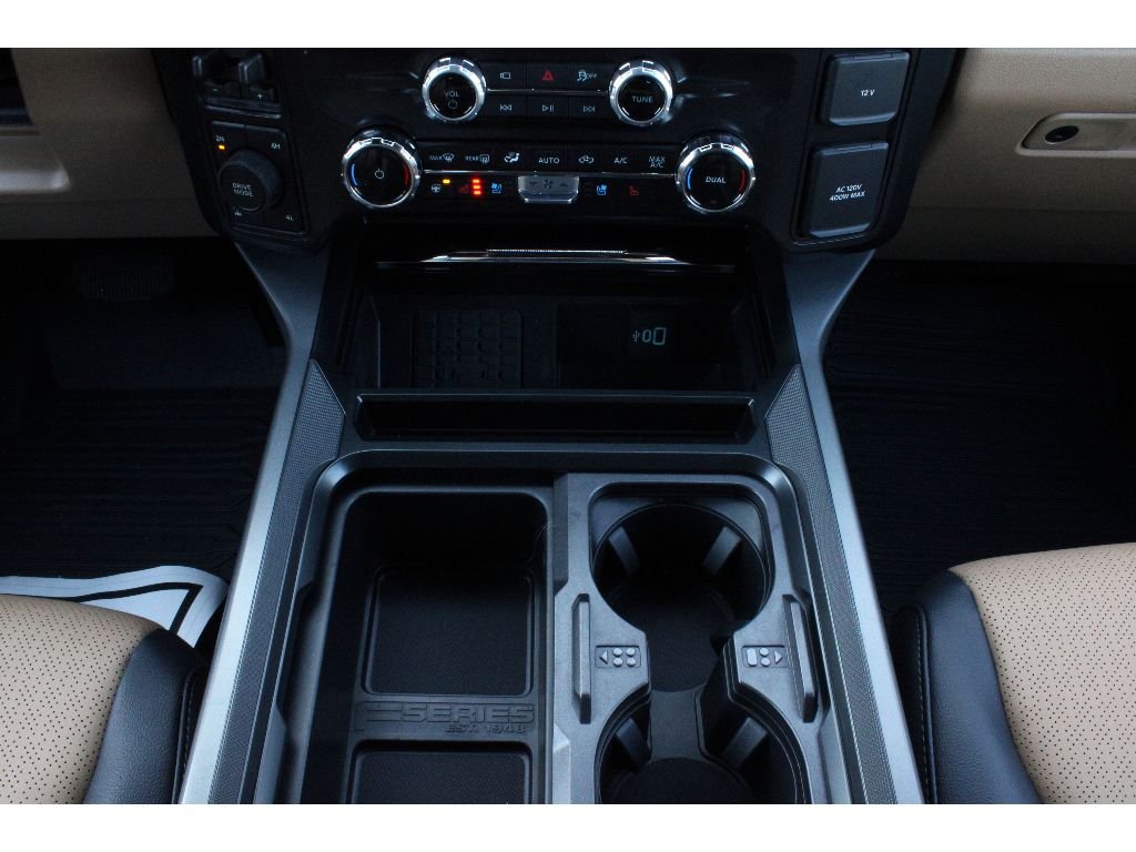 New 2026 Oxford White Ford LARIAT image 7