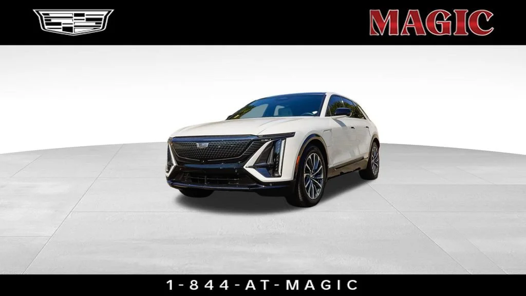 2024 Cadillac LYRIQ Sport 3