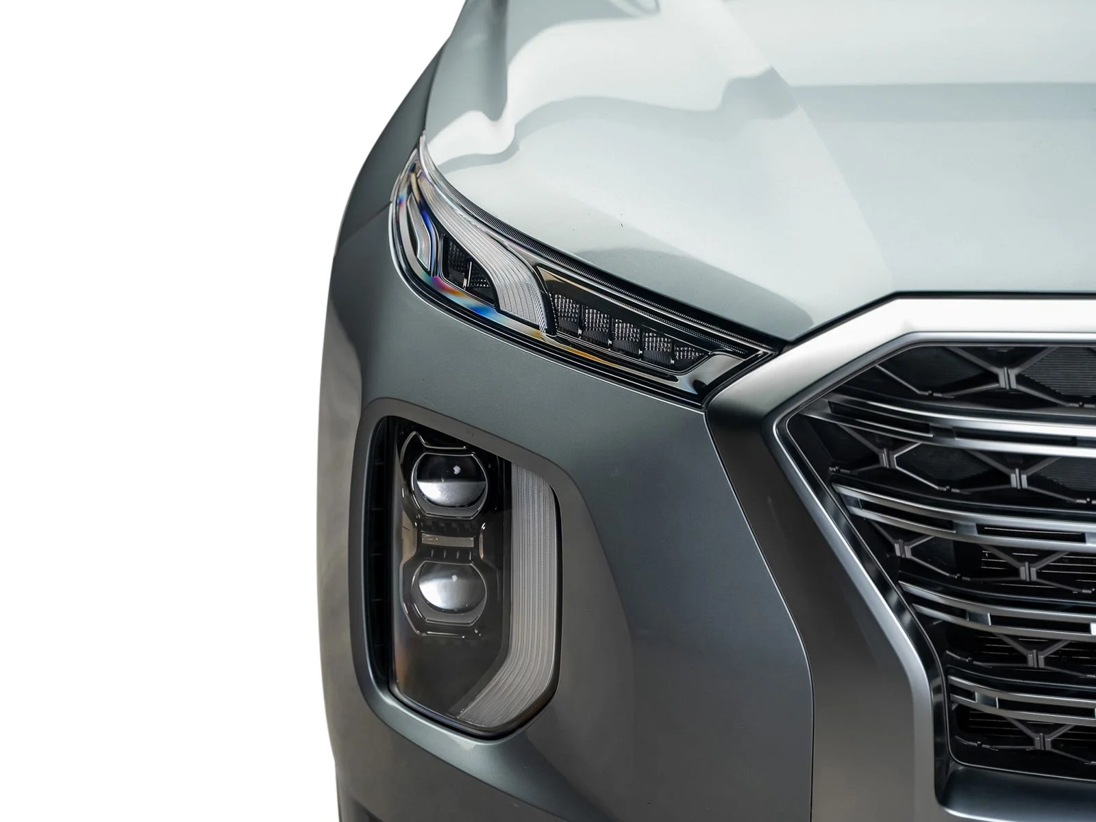 Used 2020 Silver Hyundai Limited image 3
