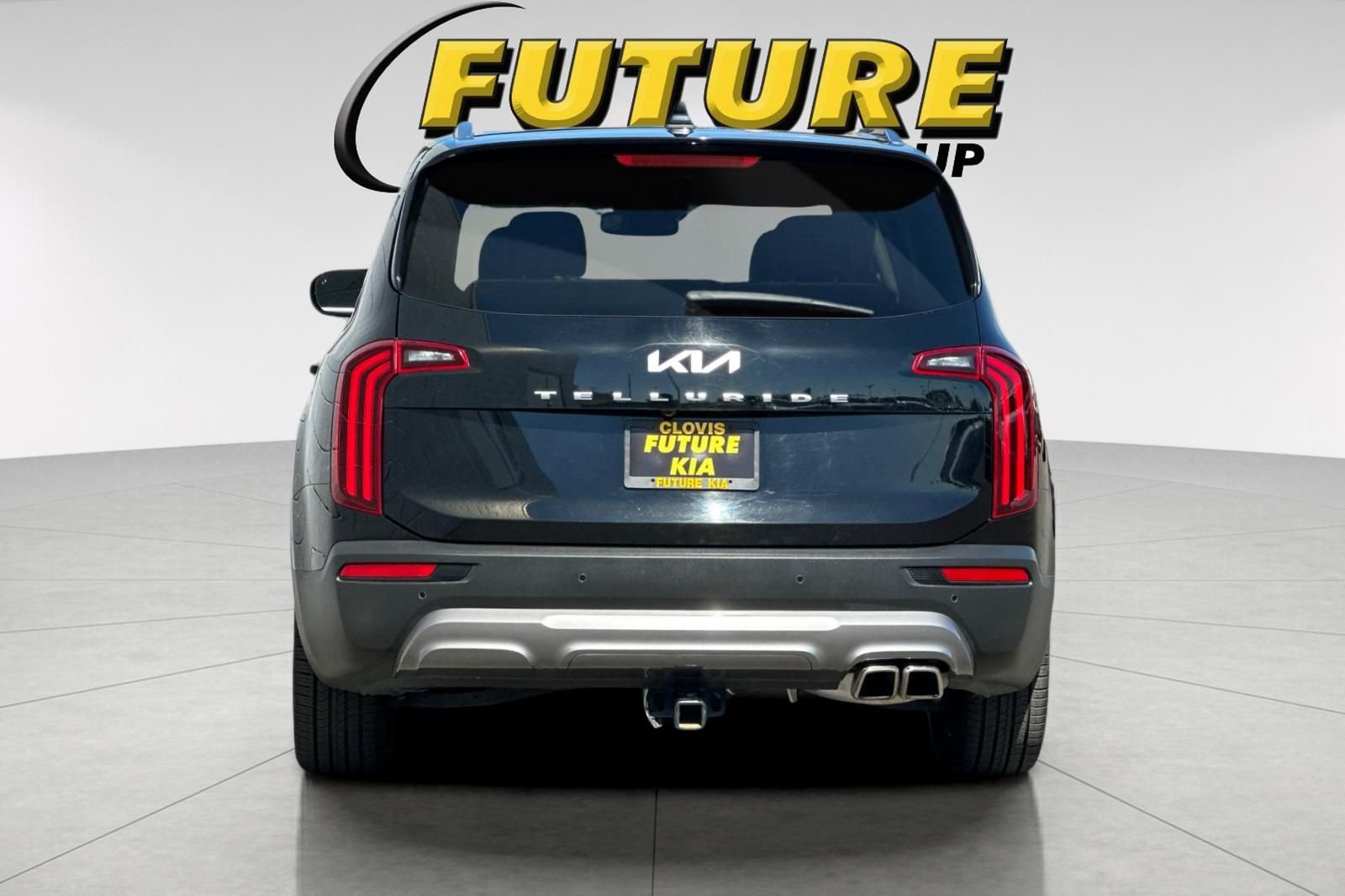 Used 2022 Black Kia SX image 5