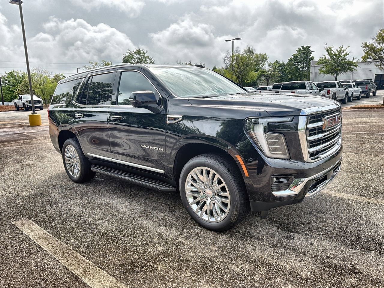New 2026 Onyx Black GMC Elevation image 2
