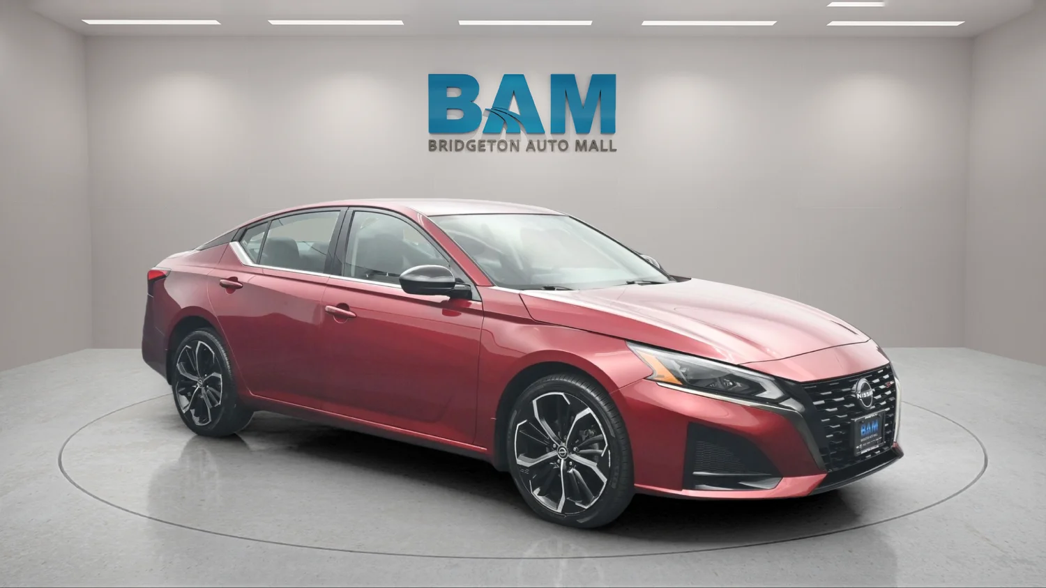 Used 2023 Red Nissan 2.5 SR image 1