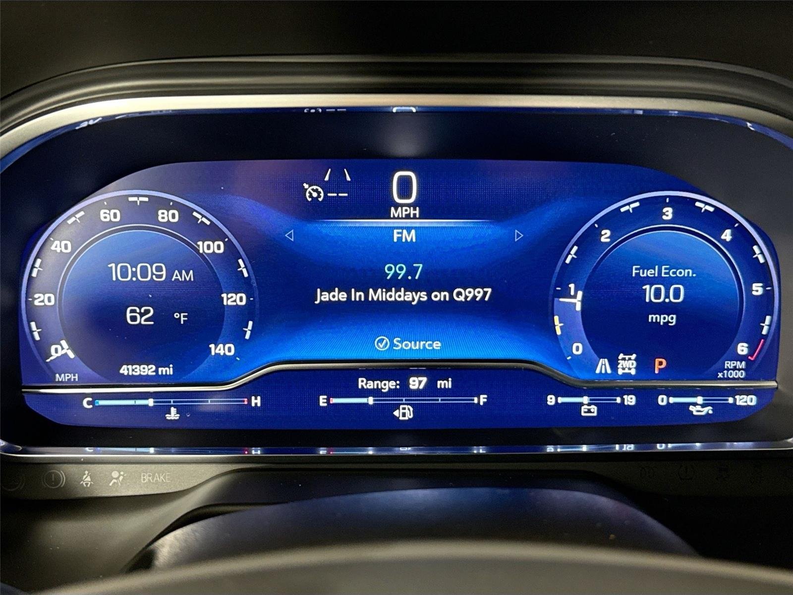 Used 2024 Summit White Chevrolet LT image 20