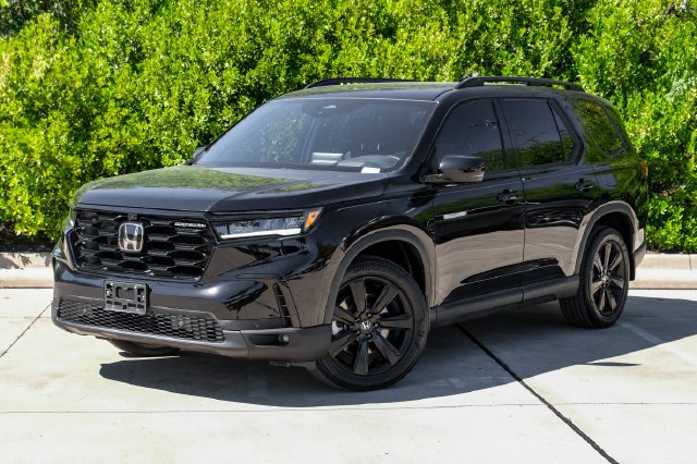 Used 2025 Black Honda Black Edition image 2
