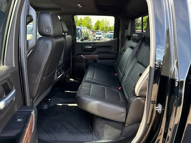 Used 2020 Black Chevrolet High Country image 14