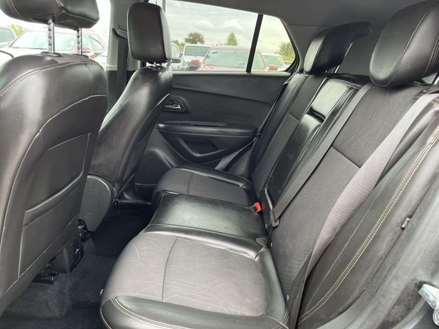 Used 2017 Gray Chevrolet LT image 25