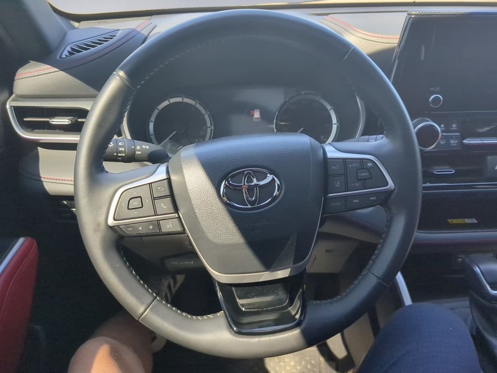 Used 2023 Beige Toyota XSE image 15