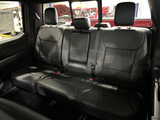 New 2026 Ruby Red Metallic Tinted Clearcoat Ford Lariat® image 28