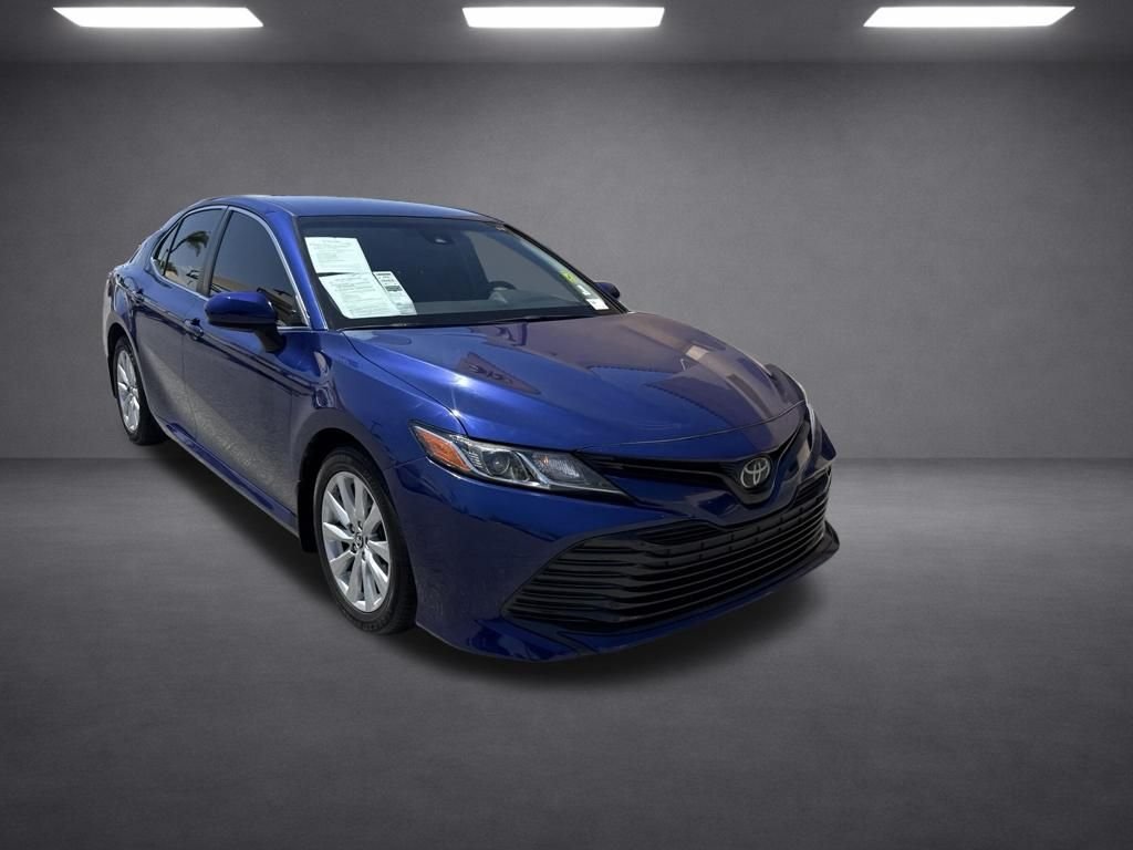 Used 2018 Blue Toyota LE image 9
