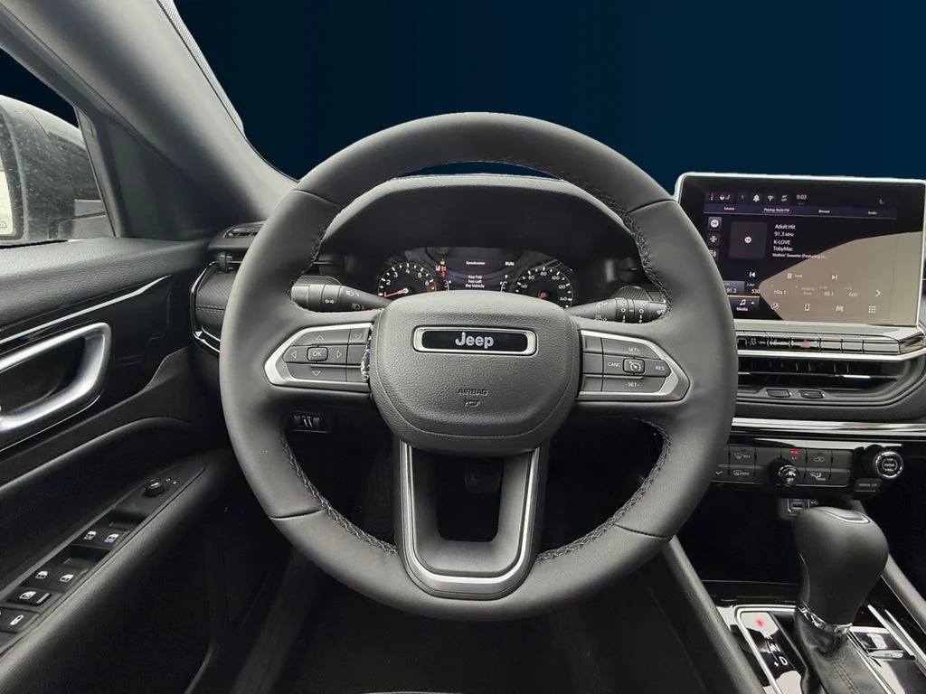 New 2026 White Jeep Latitude image 13